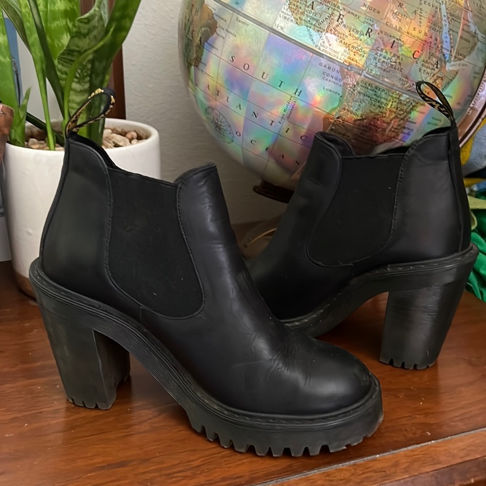 Dr. Martens Hurston Ankle Heeled Boots US 7 Women’s/38EU